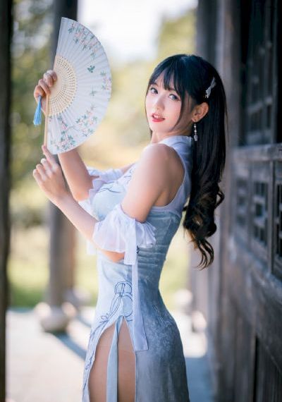 钢琴教师