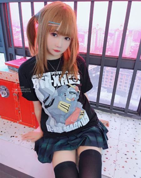 警察锅哥
