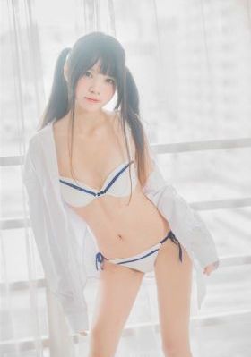 床上丽拉