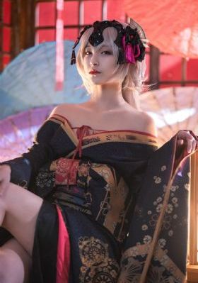 《落花时节又逢君》电视剧